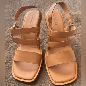 NEW LUCKY BRAND WOMEN’S MARSELINA STRAPPY BLOCK HEEL OPEN TOE SANDAL SIZE 9.5M